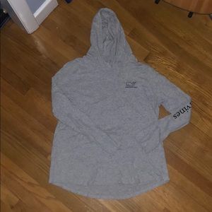 vineyard vines long sleeve with hood